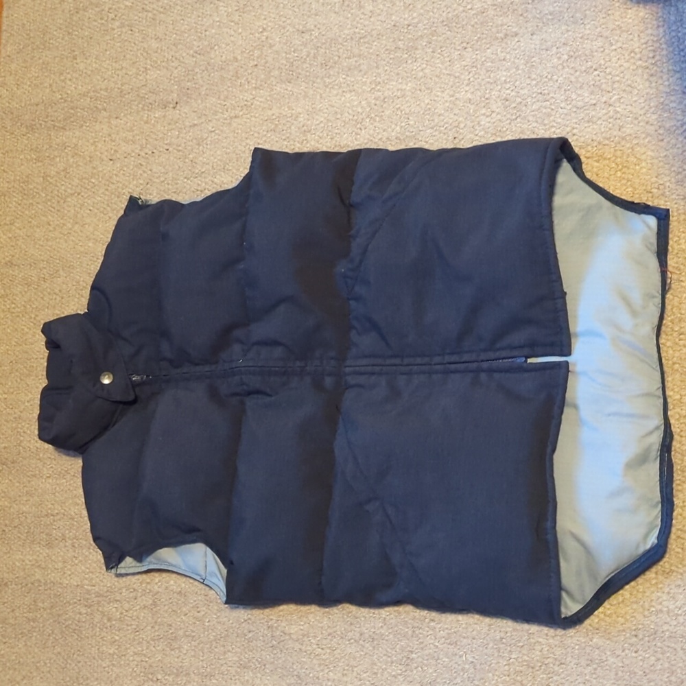 Vintage Struggle Gear William Barry prime northern down vest size small